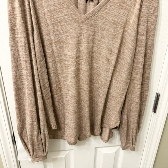 ➕ Melissa McCarthy Seven 7 Women’s Plus Size 1x Top - Picture 4 of 9